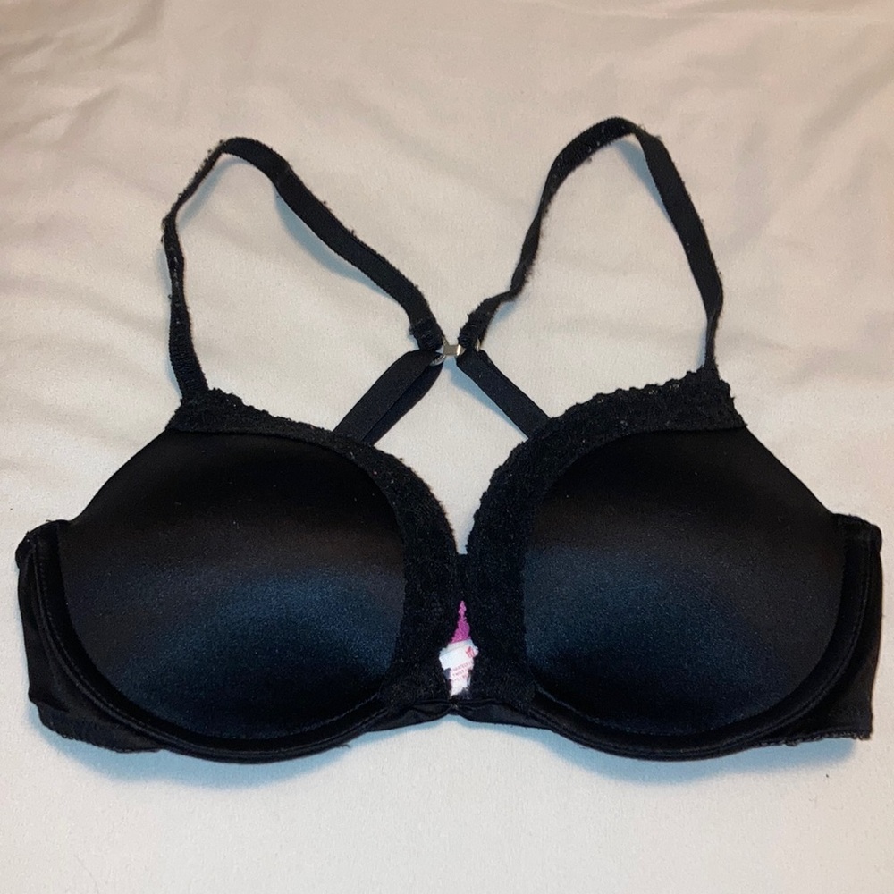 Women’s Victoria’s Secret PINK Black lace Ultimate Push Up with adjustable back